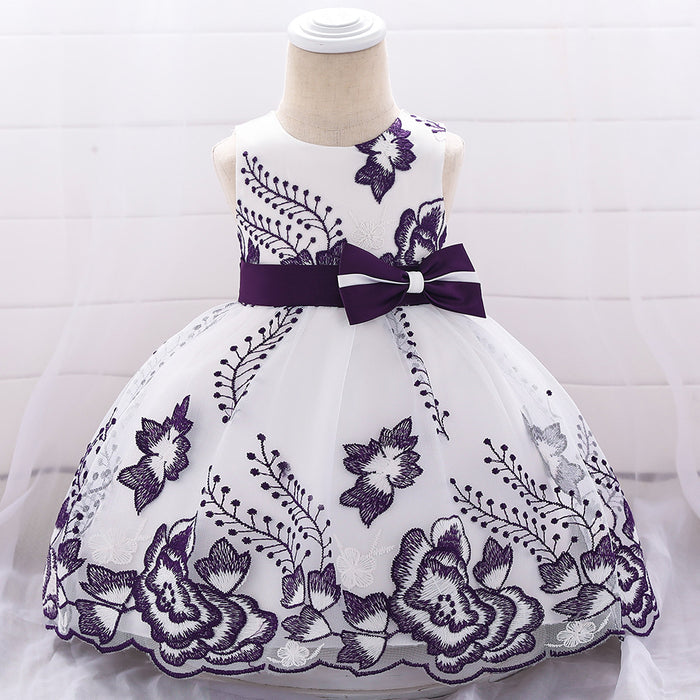 Stylish and comfy baby dress featuring floral embroidery and a classic sleeveless look